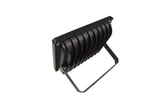 Proiector LED 50W Exterior Ultra Puternic,Carcasa Aluminiu + Sticla, IP66 Rezistent la Apa si Praf, Alimentare 220V, pentru Curte, Garaj, Parcare, Iluminare Profesionala Economica