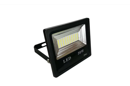 Proiector LED 50W Exterior Ultra Puternic,Carcasa Aluminiu + Sticla, IP66 Rezistent la Apa si Praf, Alimentare 220V, pentru Curte, Garaj, Parcare, Iluminare Profesionala Economica